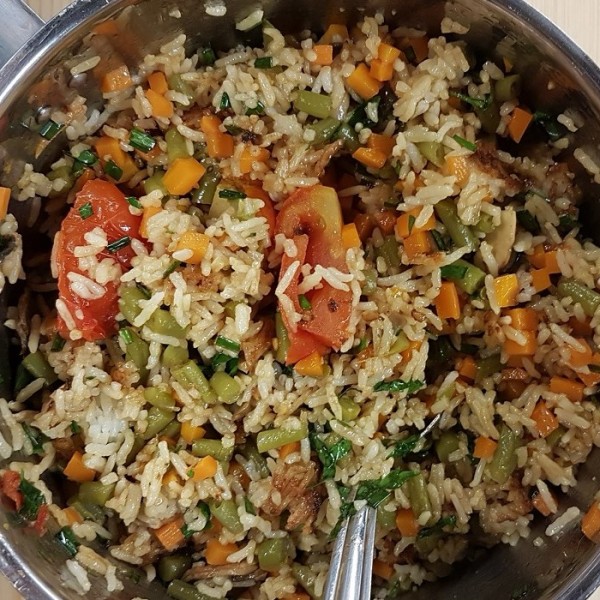One-pot rice aux légumes de saison (vegan)